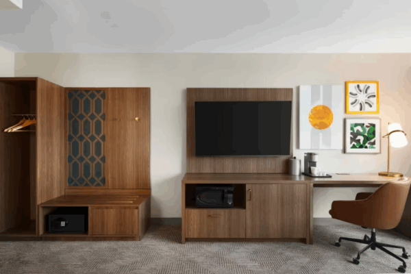 HPD Project, Holiday Inn – Nashville, TN, Casegood Wall